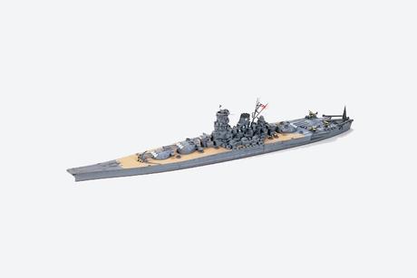 1/700 Battleship Yamato 40Th Anniversary Edition