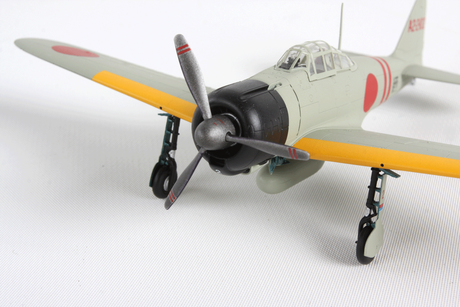 1/72 A6M2B Zero Fighter (Zeke) W/8 Marking Options