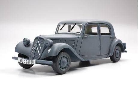 1/48 Citroen Traction 11Cv 8Ac Finished
