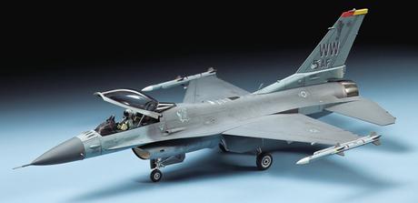 1/72 F-16 Cj Fighting Falcon Block 50