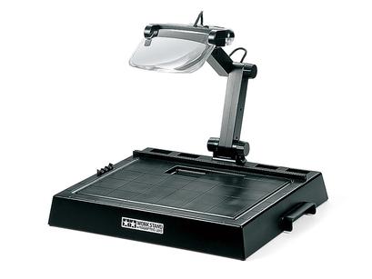 Work Station W/Magnifying Lens none