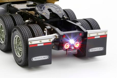 Rc Freightliner Cascadia Evo. none