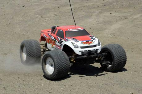 Rc Gp Rtr Tnx 5.2R Tgm04 4X4 Custom Monster Truck